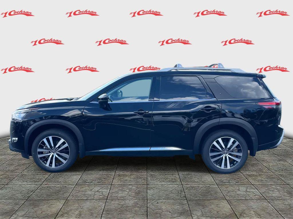 new 2025 Nissan Pathfinder car, priced at $45,031