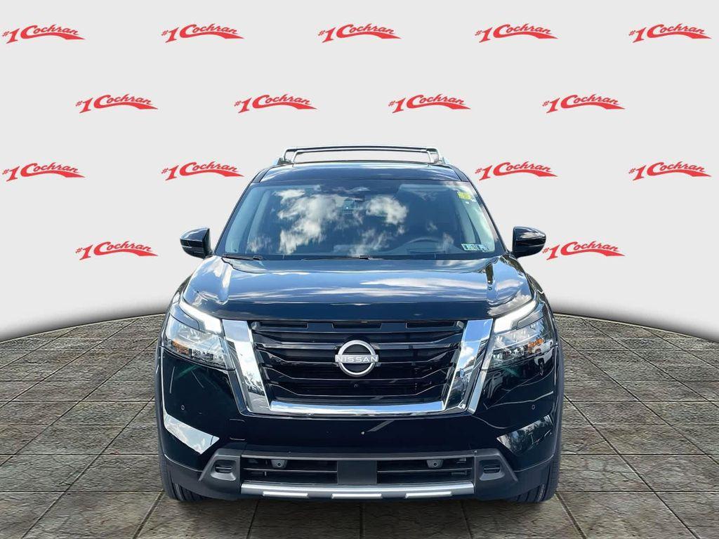 new 2025 Nissan Pathfinder car, priced at $45,031