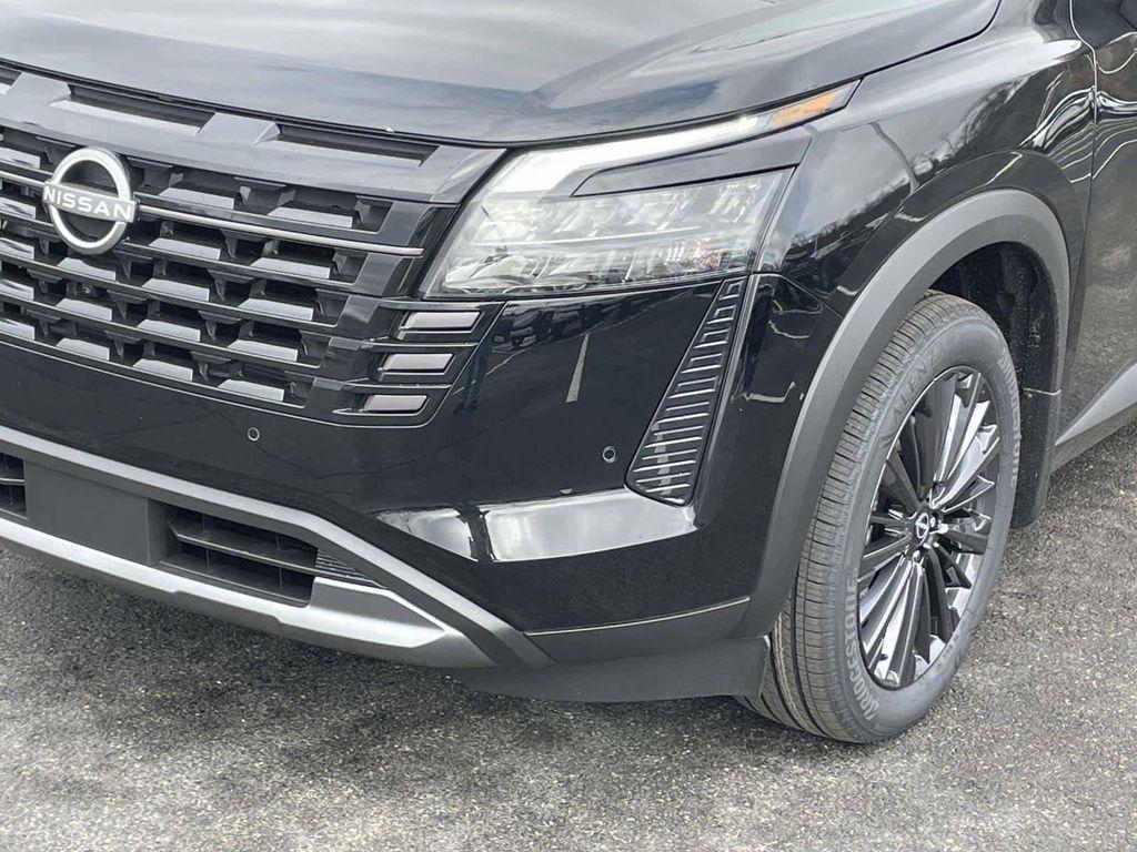 new 2026 Nissan Pathfinder car, priced at $46,044