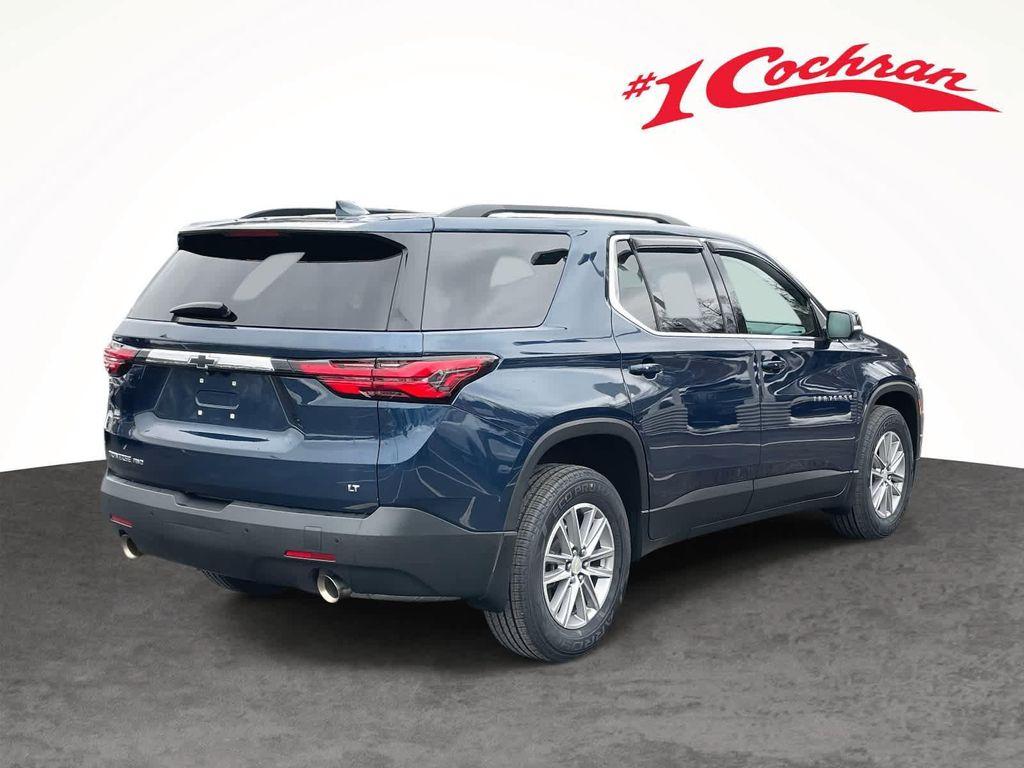 used 2022 Chevrolet Traverse car, priced at $26,158