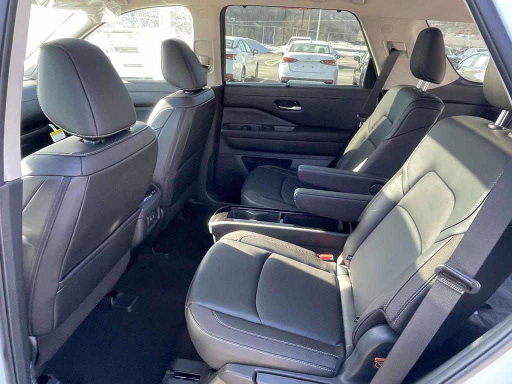 new 2026 Nissan Pathfinder car, priced at $49,100