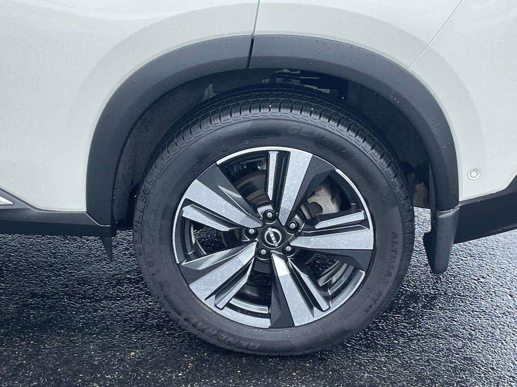 used 2023 Nissan Rogue car, priced at $28,599