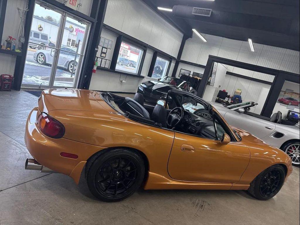 used 2000 Mazda MX-5 Miata car, priced at $11,977