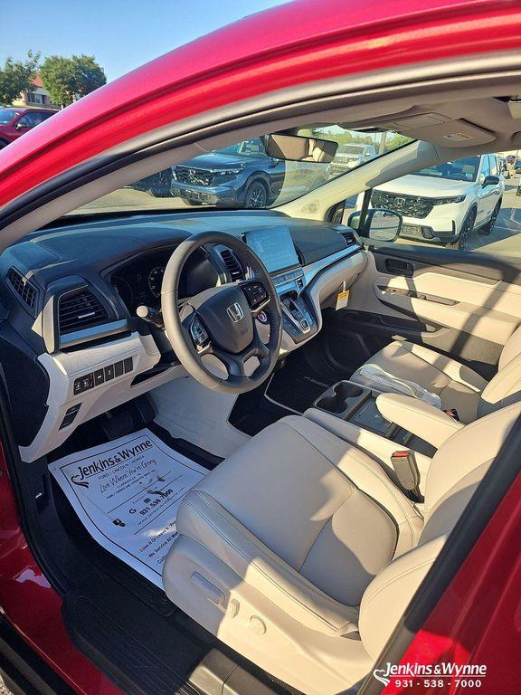 new 2026 Honda Odyssey car, priced at $47,030