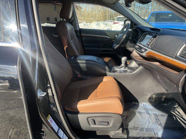 used 2019 Toyota Highlander car, priced at $30,937
