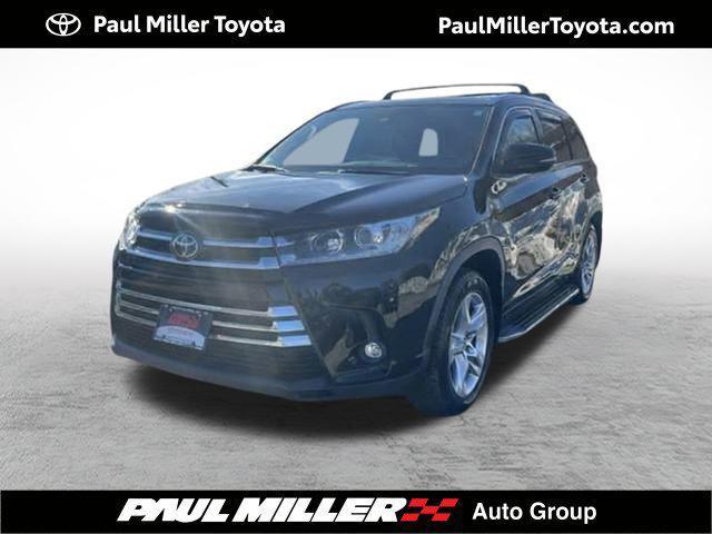 used 2019 Toyota Highlander car, priced at $30,937