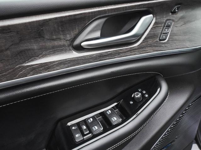 used 2022 Jeep Grand Cherokee car, priced at $27,990