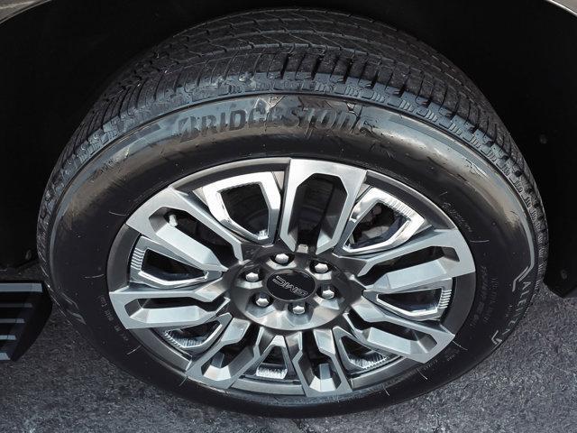 used 2023 GMC Yukon XL car, priced at $73,990