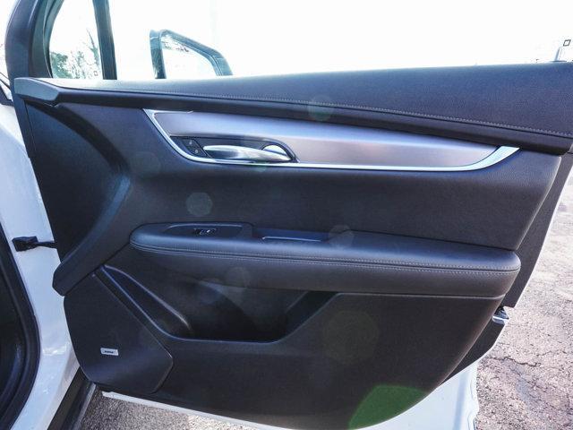 used 2024 Cadillac XT6 car, priced at $35,990