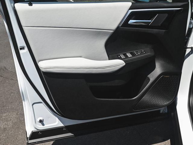 new 2025 Mitsubishi Outlander car, priced at $41,810