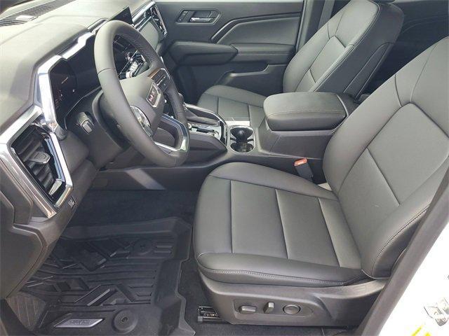 new 2026 GMC Canyon car, priced at $44,200