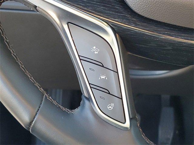 used 2025 Cadillac XT5 car, priced at $39,875