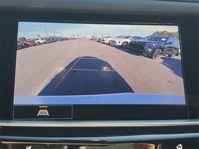 used 2025 Cadillac XT5 car, priced at $39,875