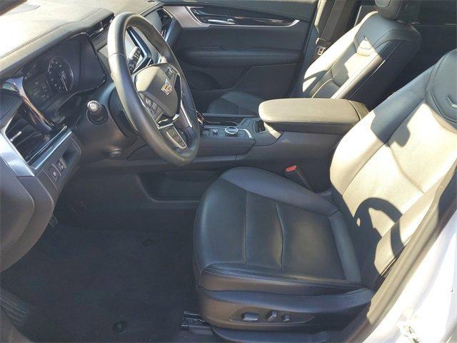 used 2025 Cadillac XT5 car, priced at $39,875