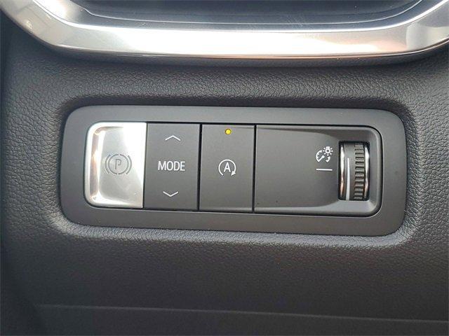 new 2026 GMC Acadia car, priced at $47,106