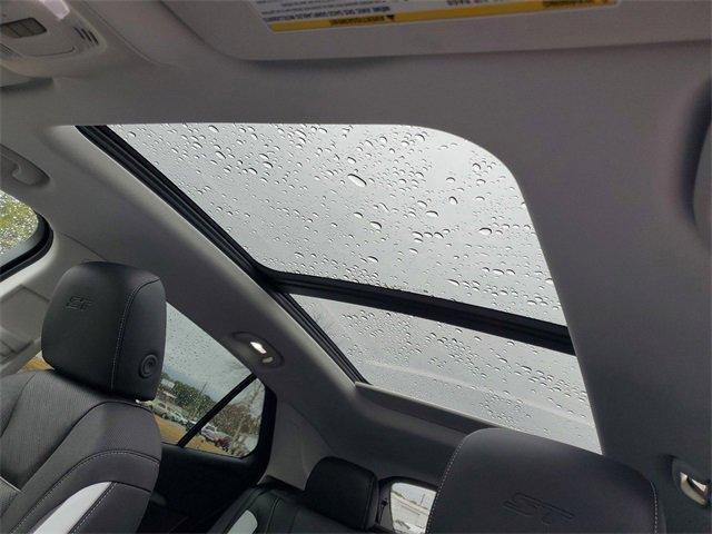 new 2025 Buick Envision car, priced at $35,810