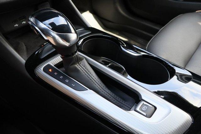 used 2025 Buick Envista car, priced at $26,000