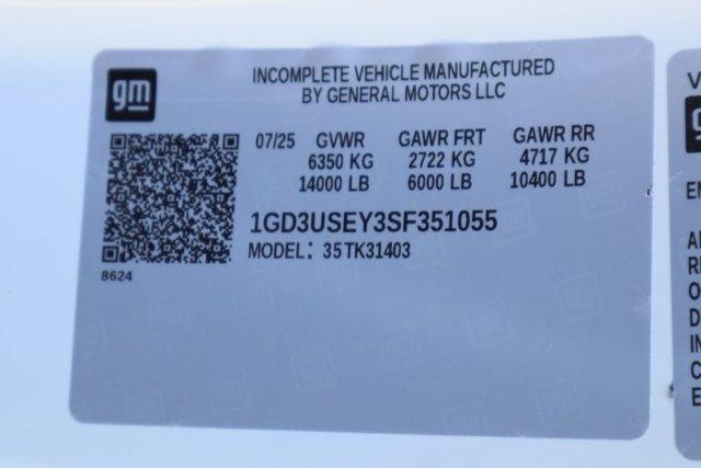 new 2025 GMC Sierra 3500 car, priced at $59,980