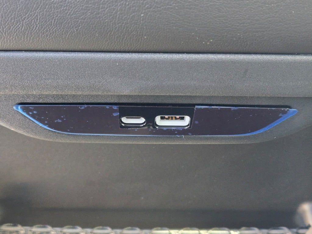 new 2026 Chrysler Pacifica car, priced at $38,817