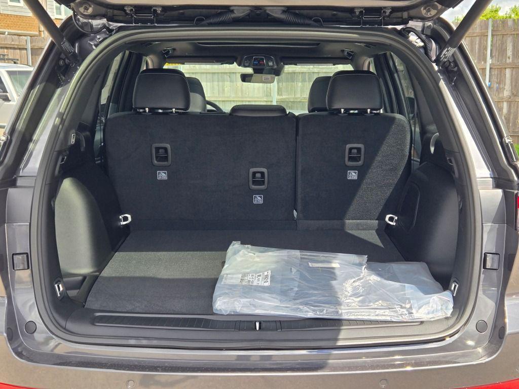 new 2025 Jeep Grand Cherokee car, priced at $43,224