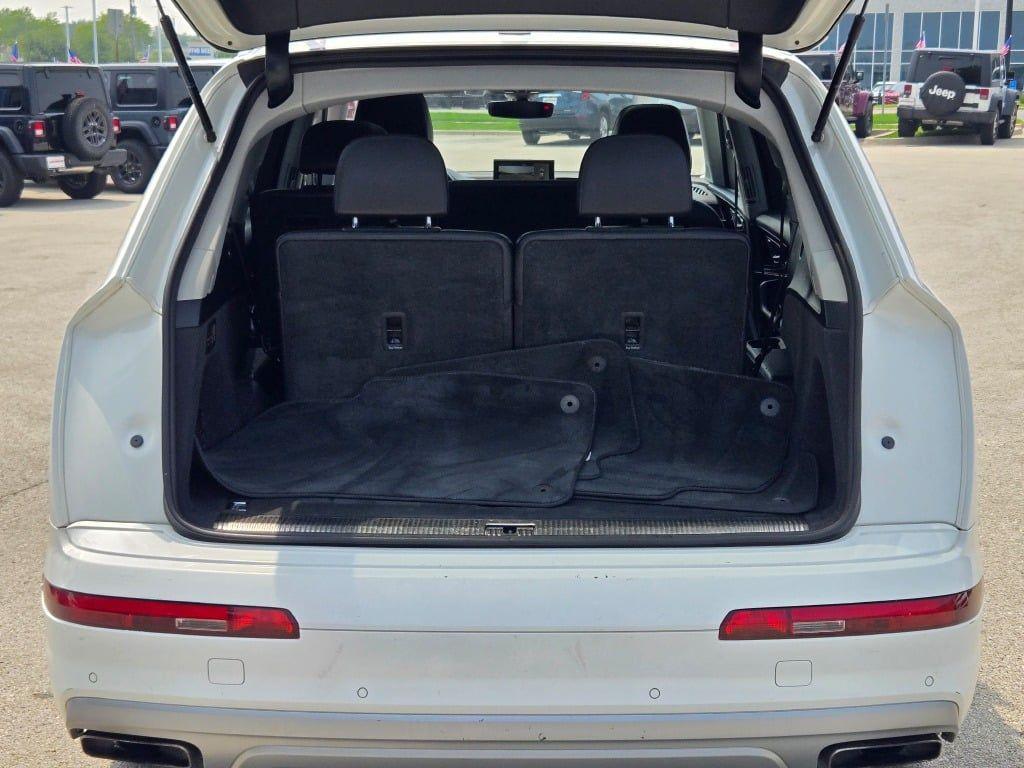 used 2019 Audi Q7 car, priced at $20,204