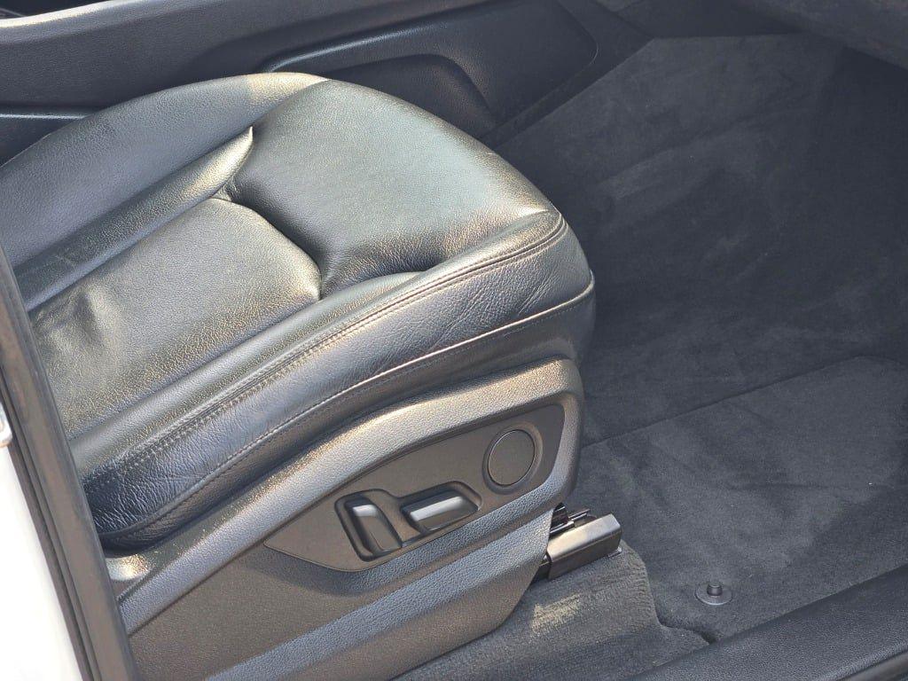 used 2019 Audi Q7 car, priced at $20,204