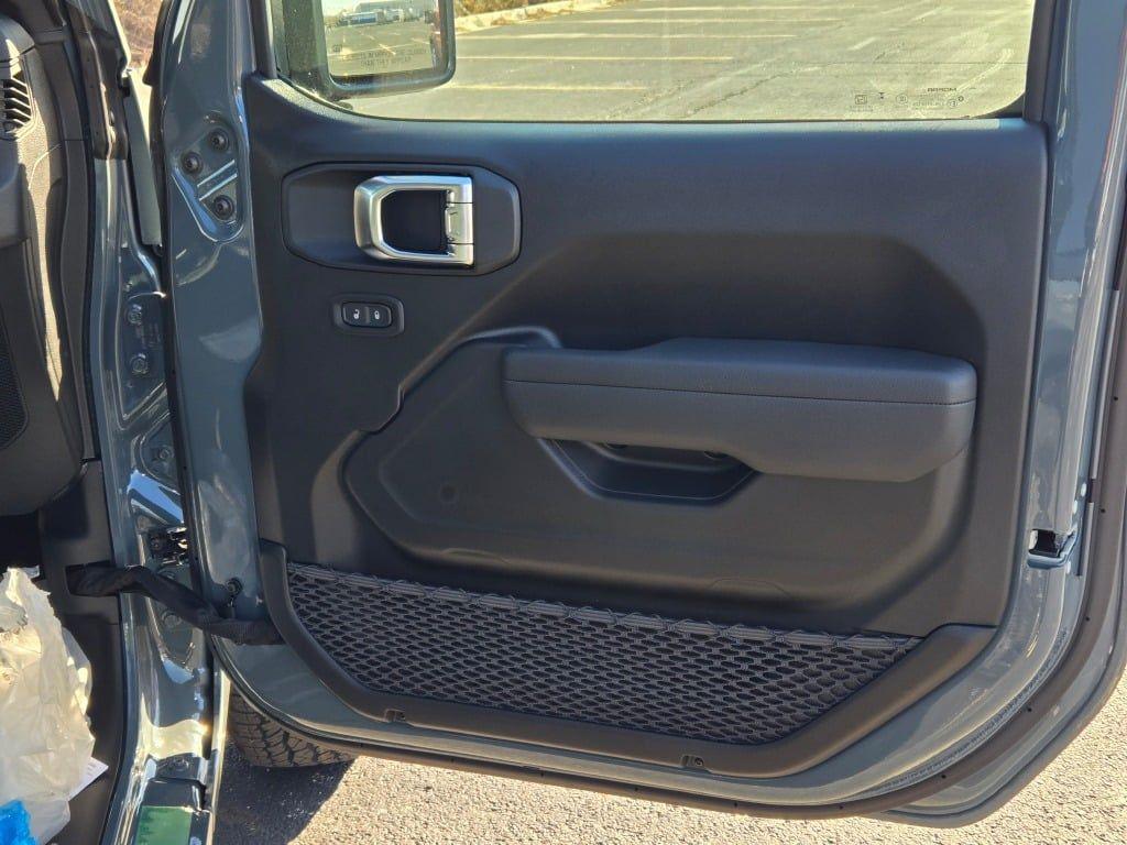 new 2026 Jeep Wrangler car, priced at $40,883