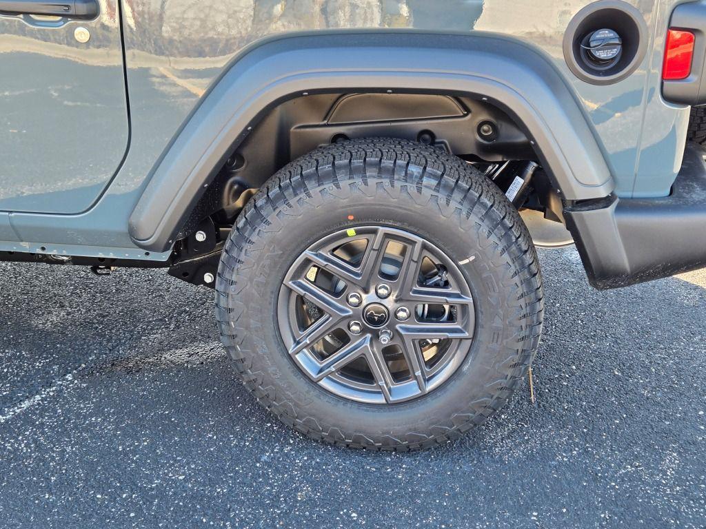 new 2026 Jeep Wrangler car, priced at $40,883
