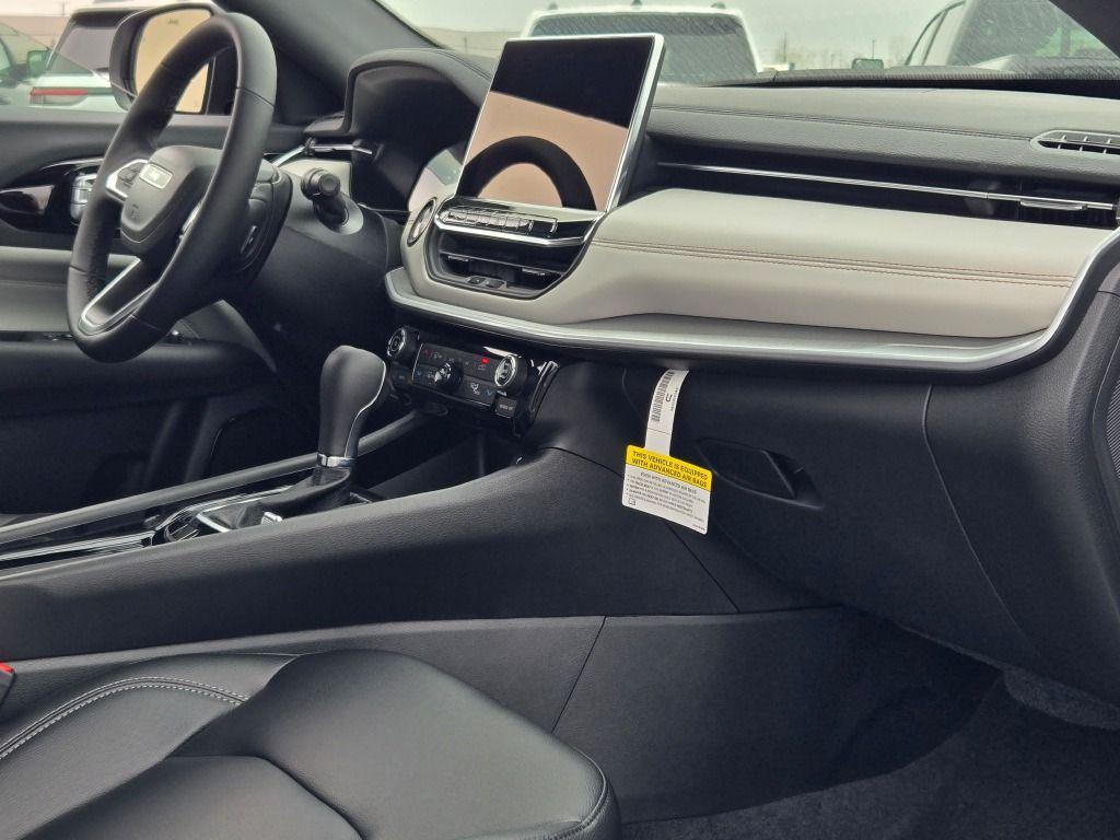 new 2026 Jeep Compass car, priced at $30,995