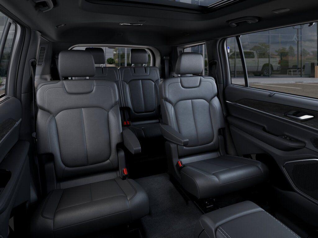 new 2026 Jeep Grand Cherokee L car, priced at $47,191