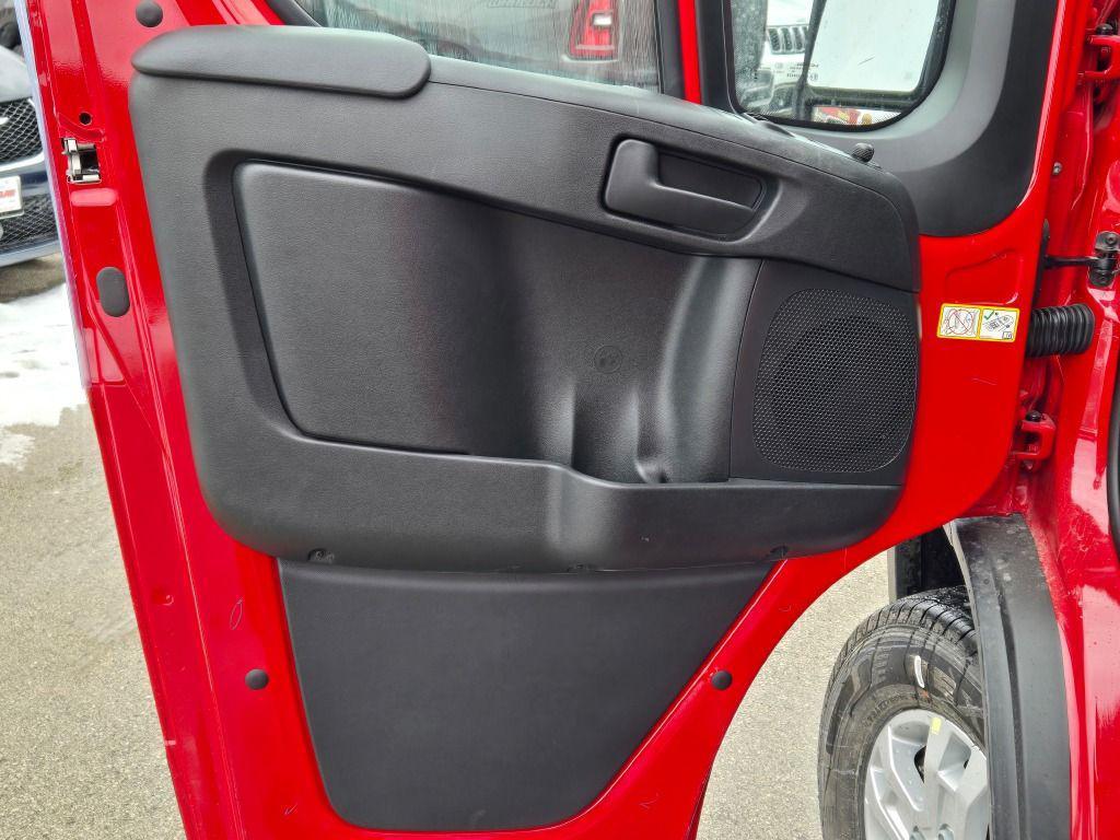 new 2025 Ram ProMaster 1500 car, priced at $46,210