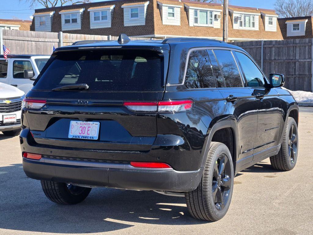new 2026 Jeep Grand Cherokee car, priced at $46,750