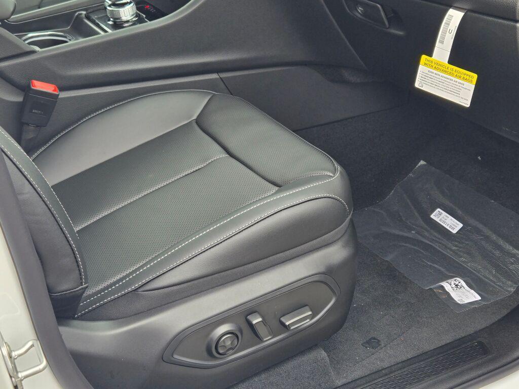 new 2025 Jeep Grand Cherokee car, priced at $44,911