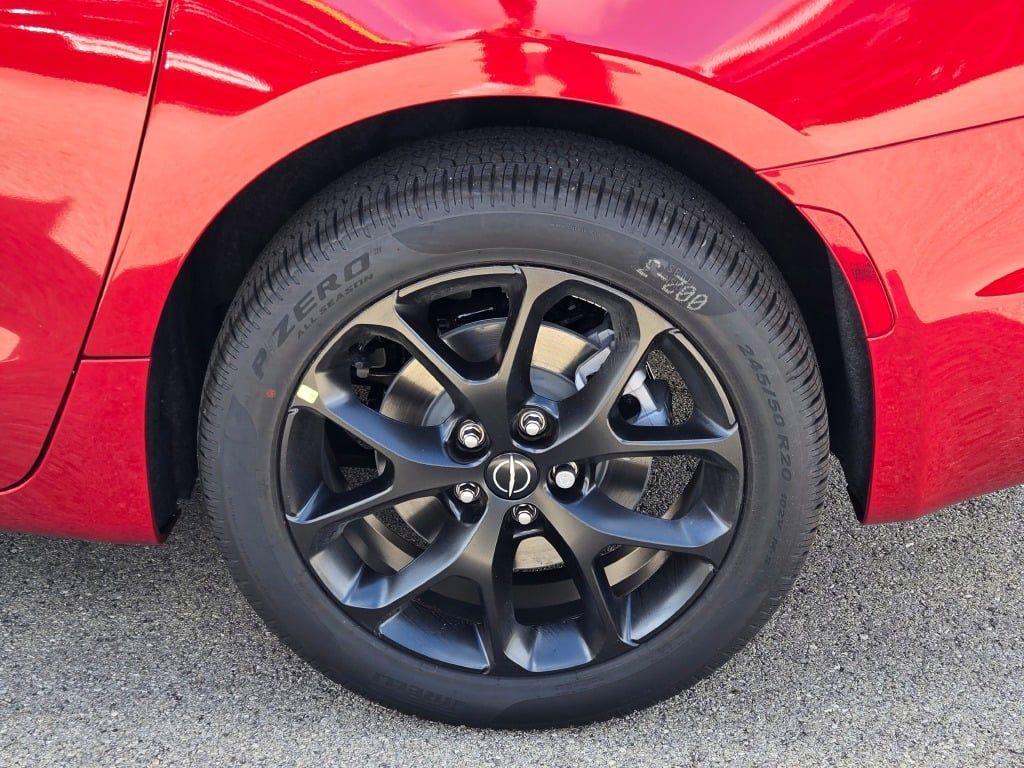 new 2026 Chrysler Pacifica car, priced at $44,152