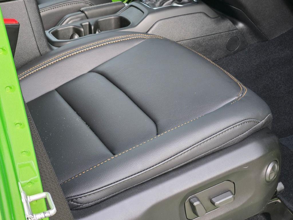 new 2026 Jeep Wrangler car, priced at $52,399