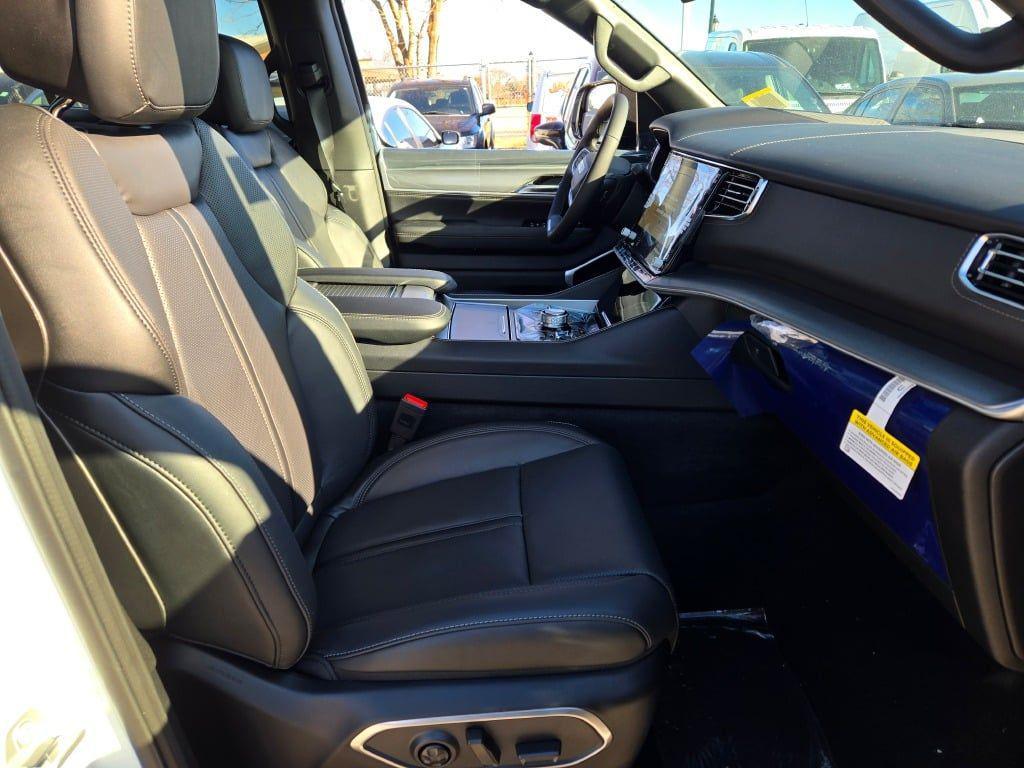 new 2026 Jeep Grand Wagoneer car, priced at $75,063