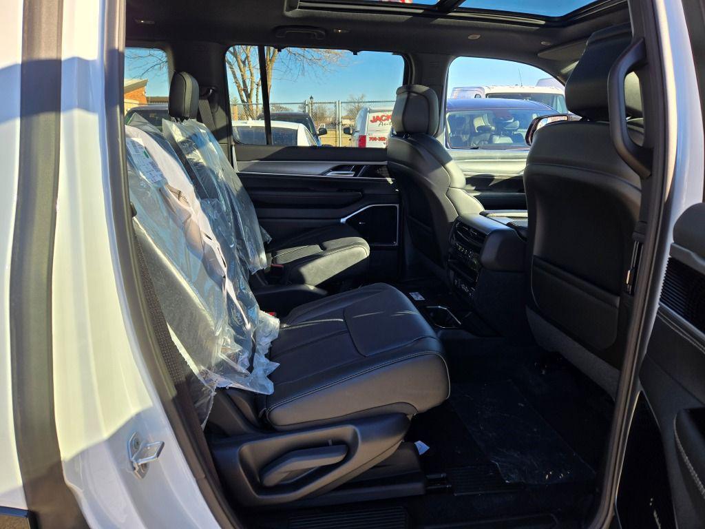 new 2026 Jeep Grand Wagoneer car, priced at $75,063