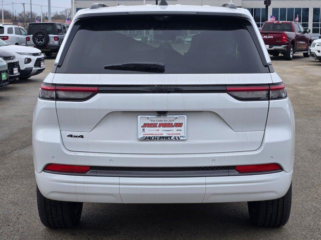 new 2026 Jeep Grand Cherokee car, priced at $55,850