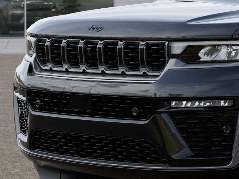 new 2026 Jeep Grand Cherokee car, priced at $59,842