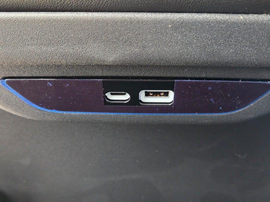 new 2026 Chrysler Pacifica car, priced at $40,796