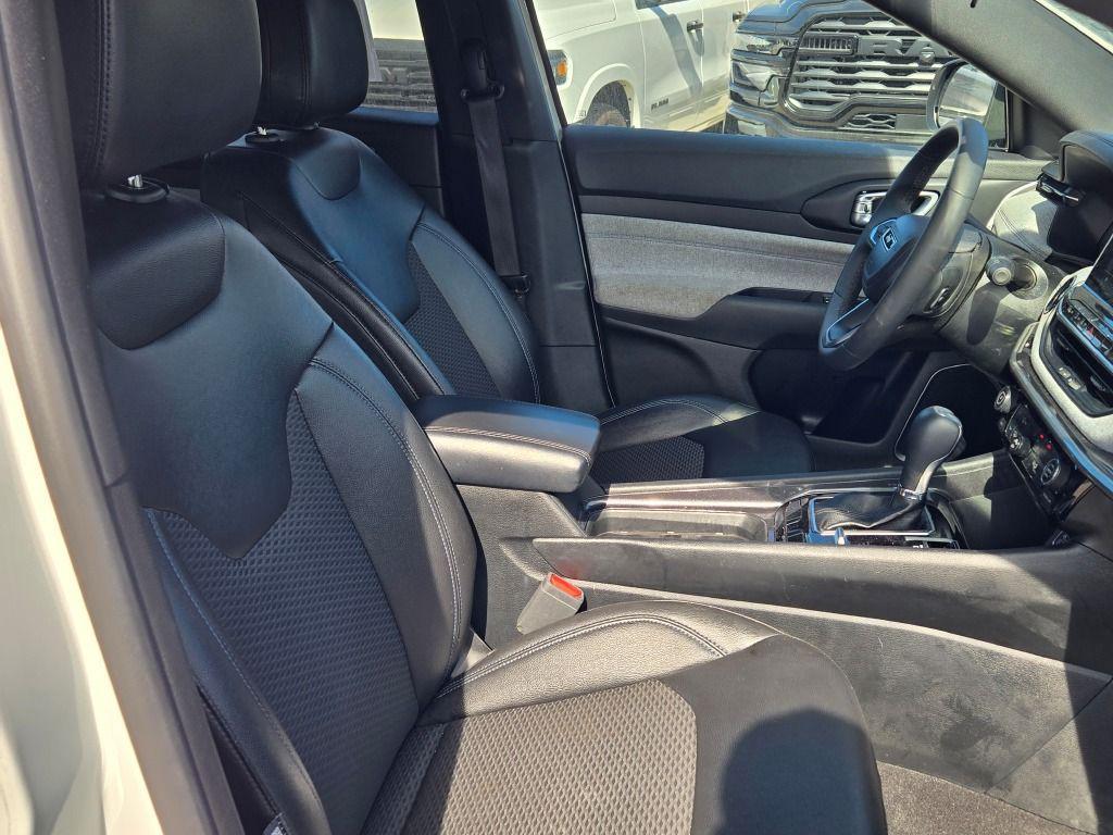 used 2024 Jeep Compass car, priced at $19,958