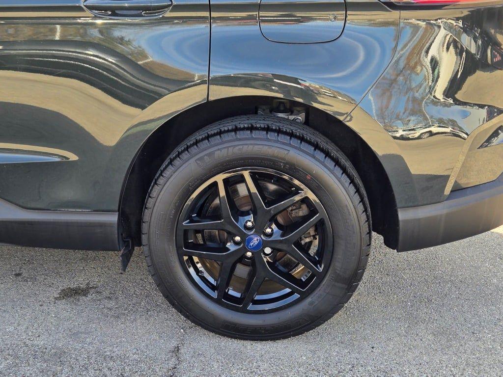 used 2022 Ford Edge car, priced at $23,688