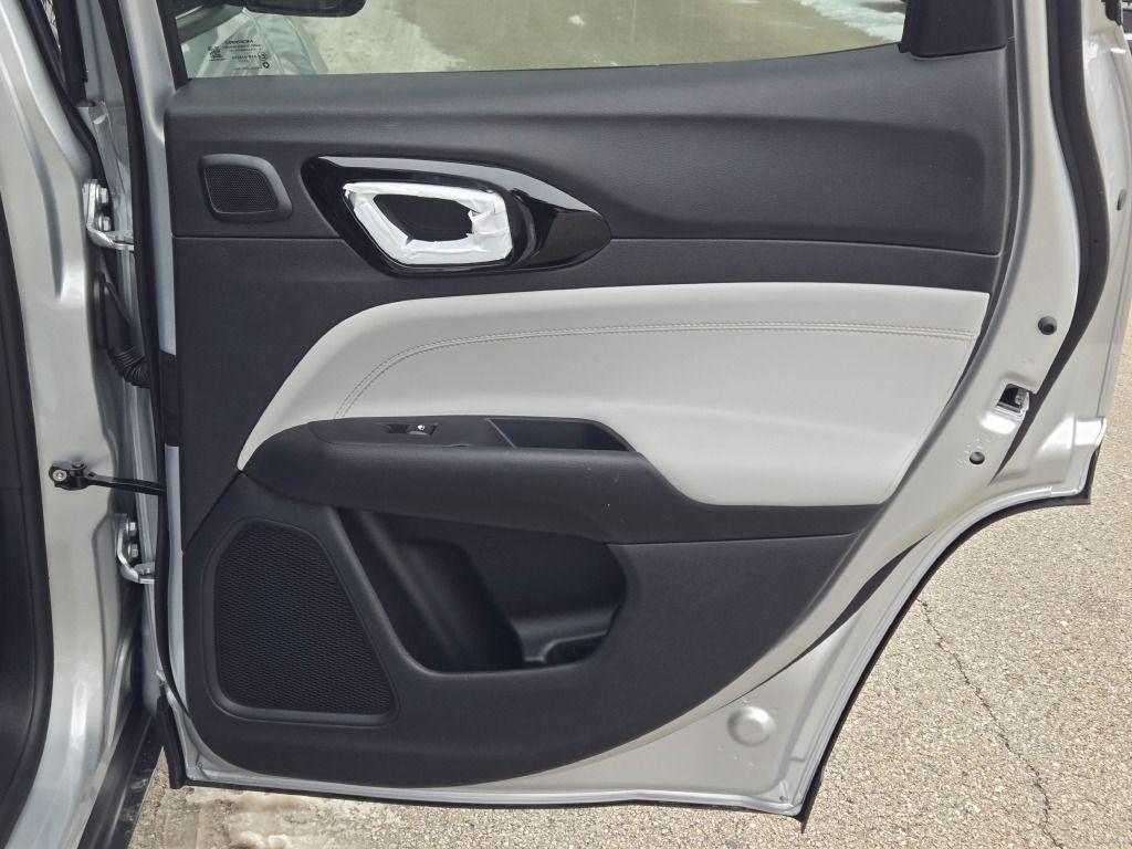 new 2026 Jeep Compass car, priced at $33,889