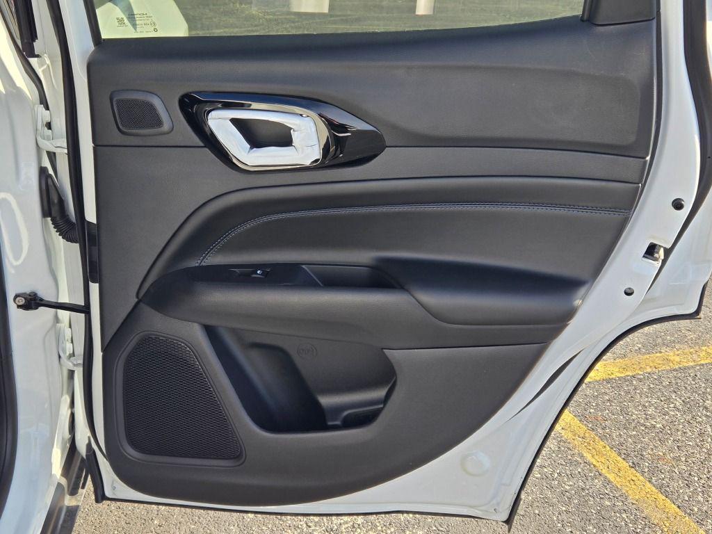 new 2026 Jeep Compass car, priced at $34,533