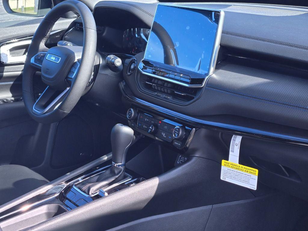 new 2026 Jeep Compass car, priced at $34,533