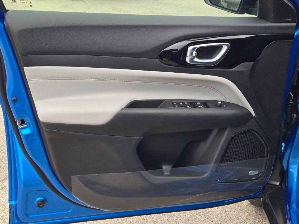 new 2026 Jeep Compass car, priced at $32,508