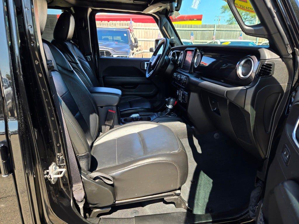 used 2022 Jeep Wrangler Unlimited car, priced at $34,995