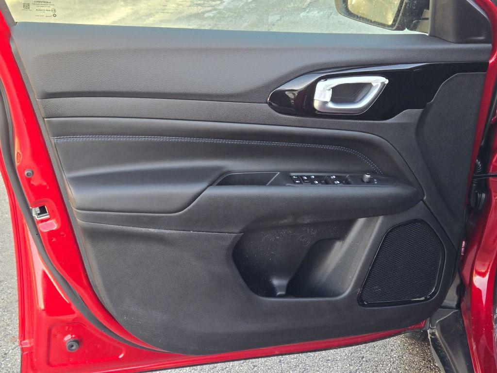 new 2026 Jeep Compass car, priced at $33,434