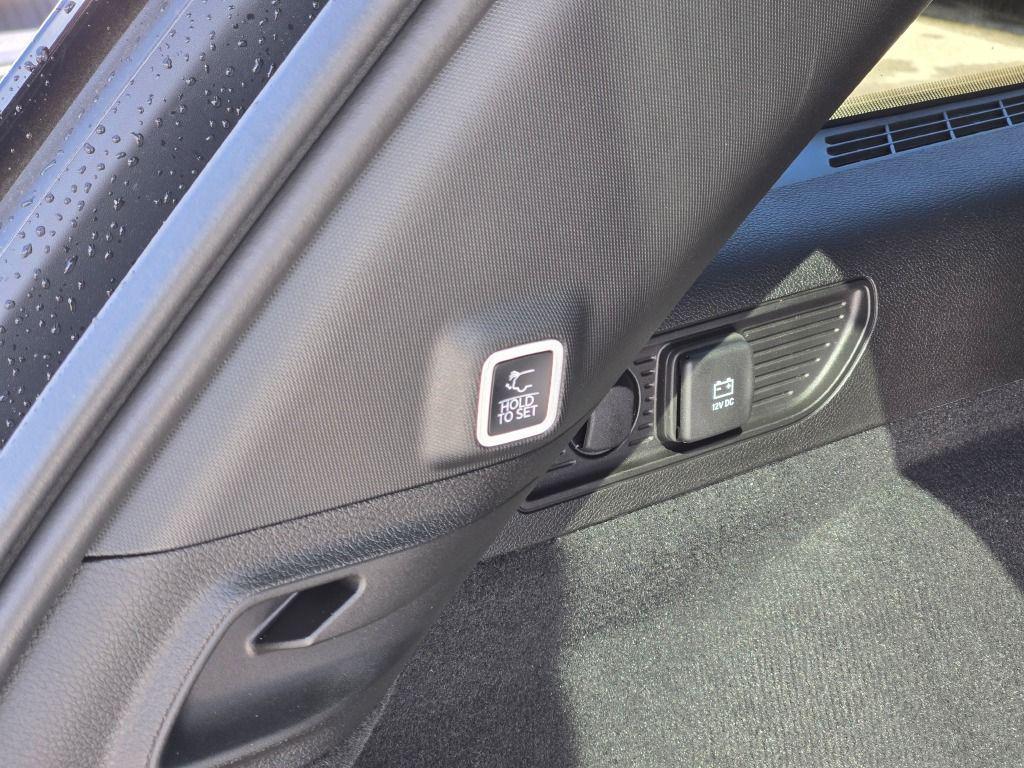 new 2026 Jeep Grand Cherokee car, priced at $59,571