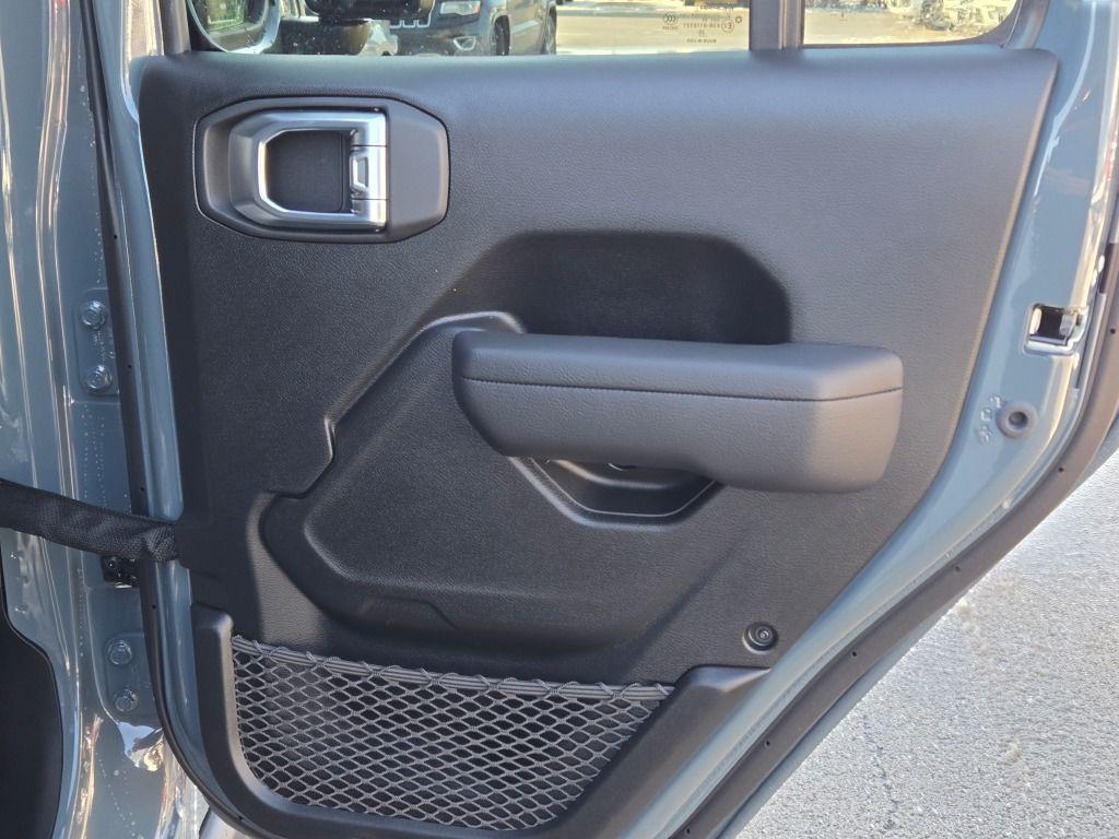 new 2026 Jeep Wrangler car, priced at $48,177